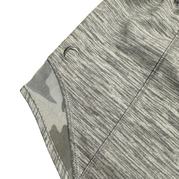 ZYIA | Gray Camo Mesh Hidden Zipper Shorts | Size XS - Picture 7 of 8